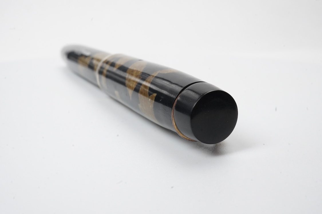 A rare colour Parker 'Victory' fountain pen, Made in the UK, fitted with a 14ct. gold 'N' nib